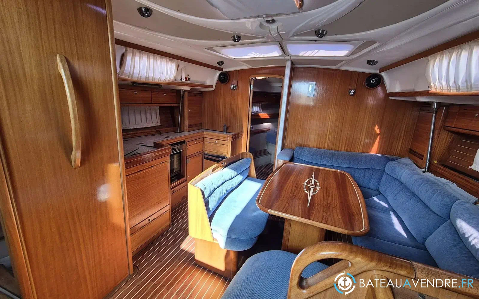 slider 8 Bavaria 42 cruiser