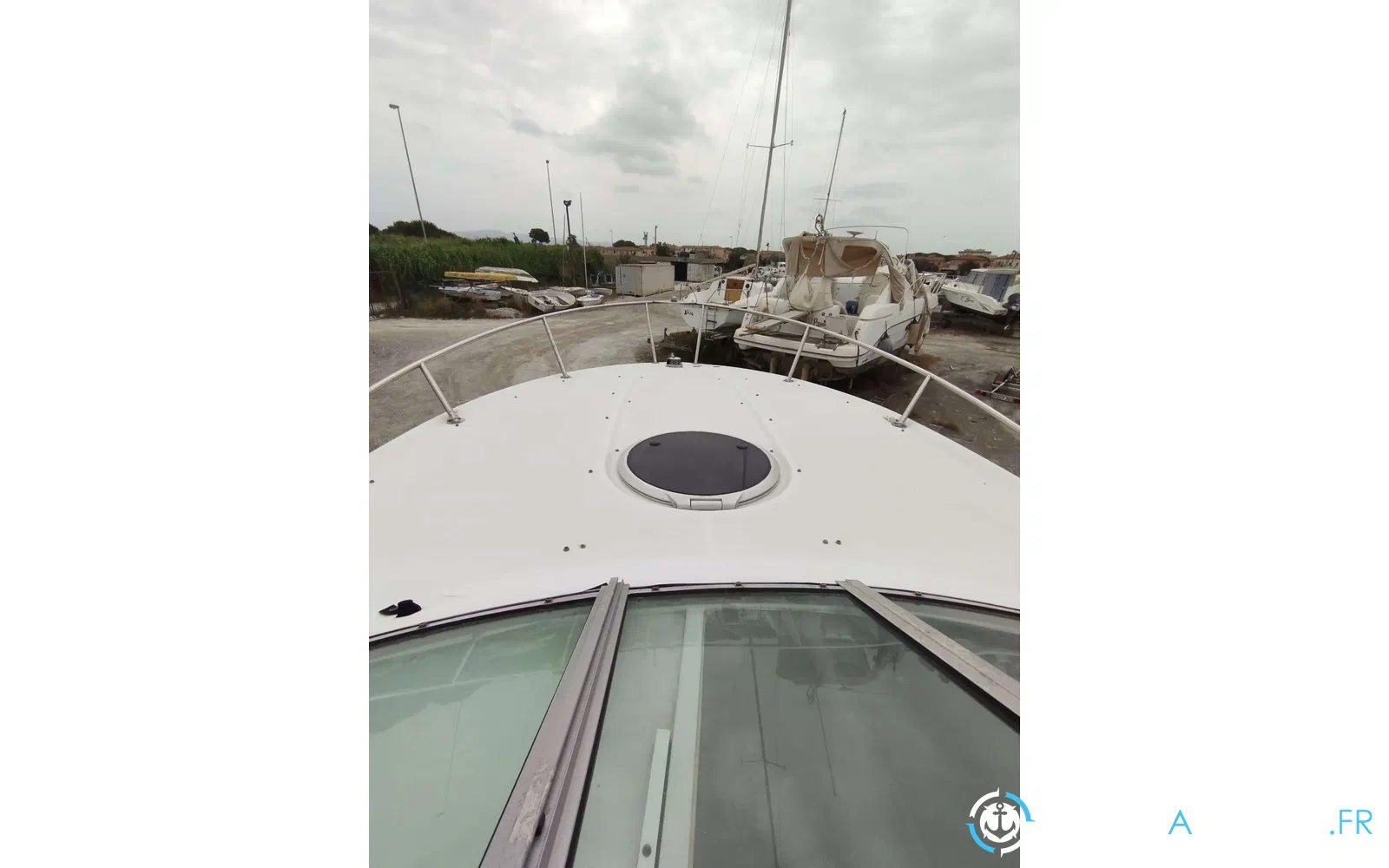 slider 1 Four Winns Vista 268