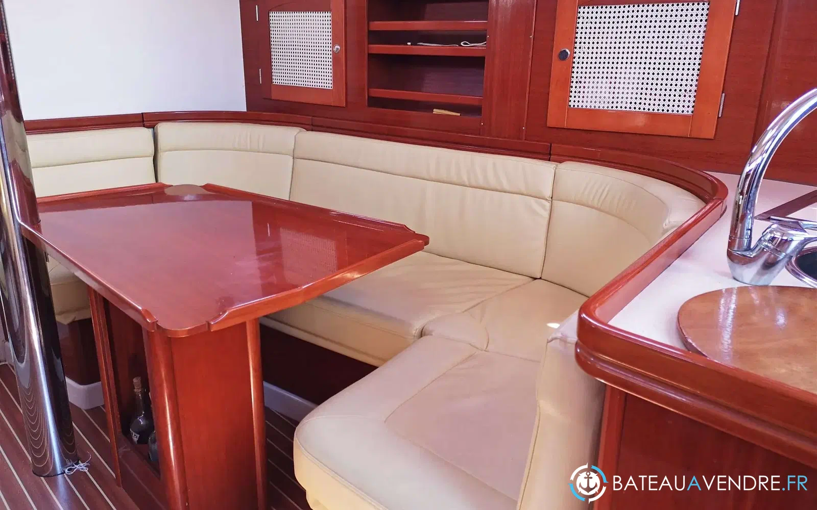 slider 12 Hanse 371