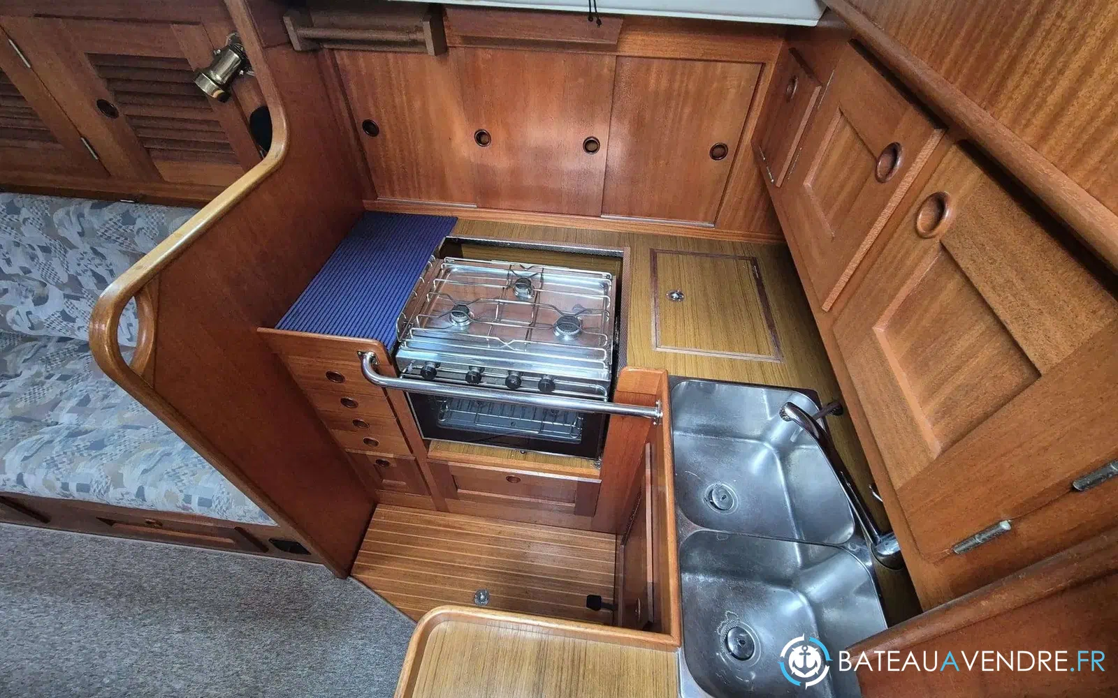 slider 13 Hallberg Rassy 36