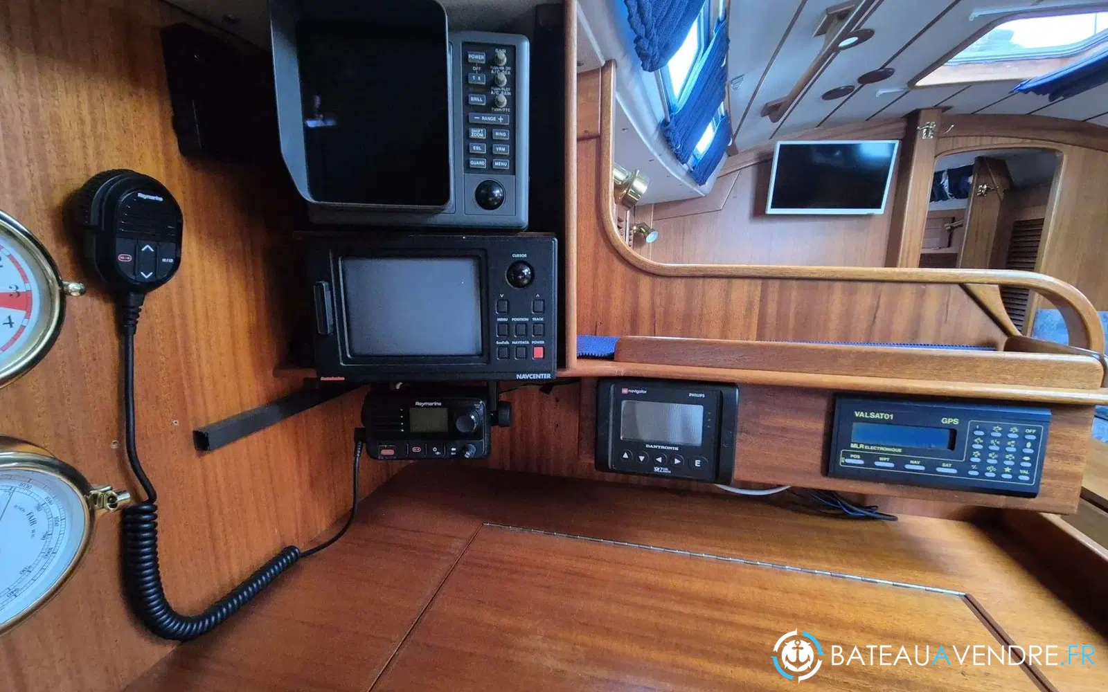 slider 15 Hallberg Rassy 36