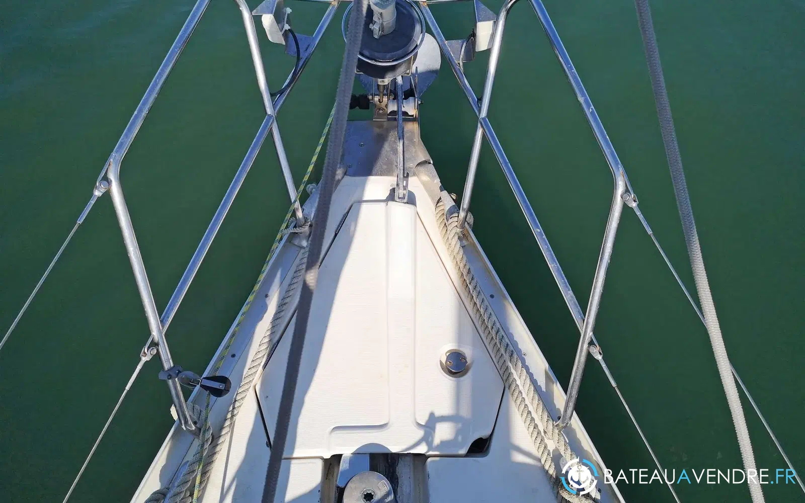 slider 16 Jeanneau Sun Odyssey 40