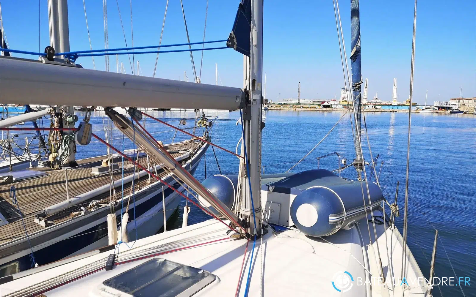 slider 22 Jeanneau Sun Odyssey 40