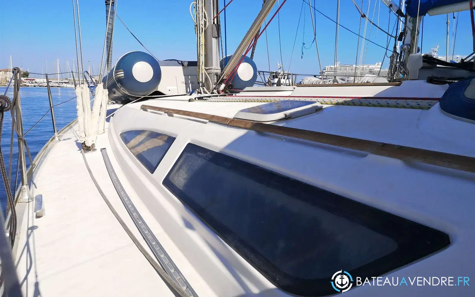 slider 6 Jeanneau Sun Odyssey 40