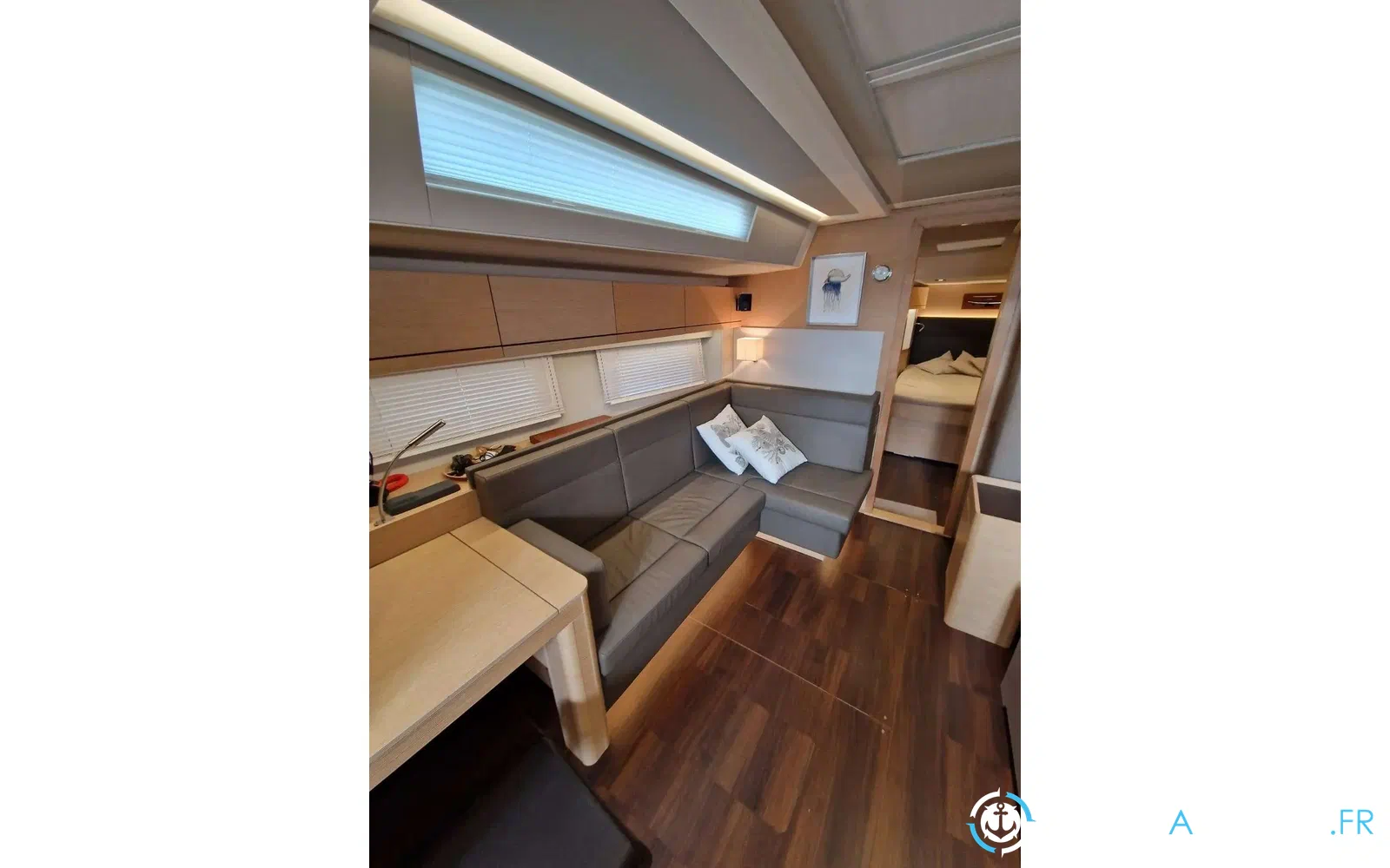 slider 1 Hanse 548