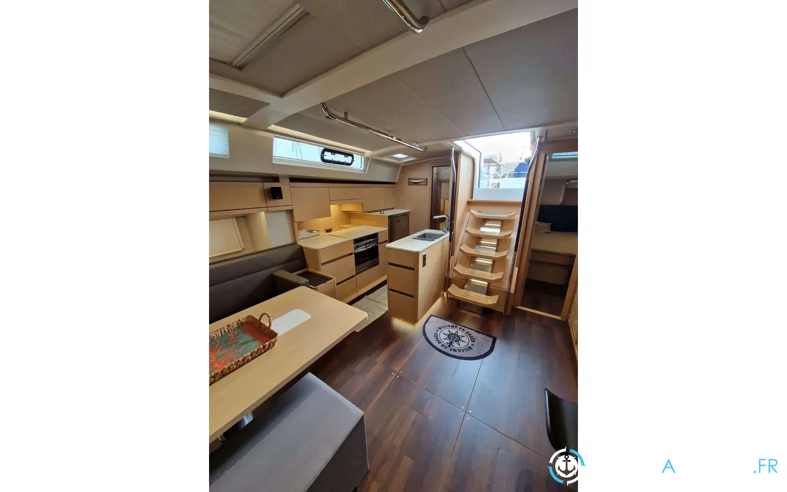 slider 22 Hanse 548