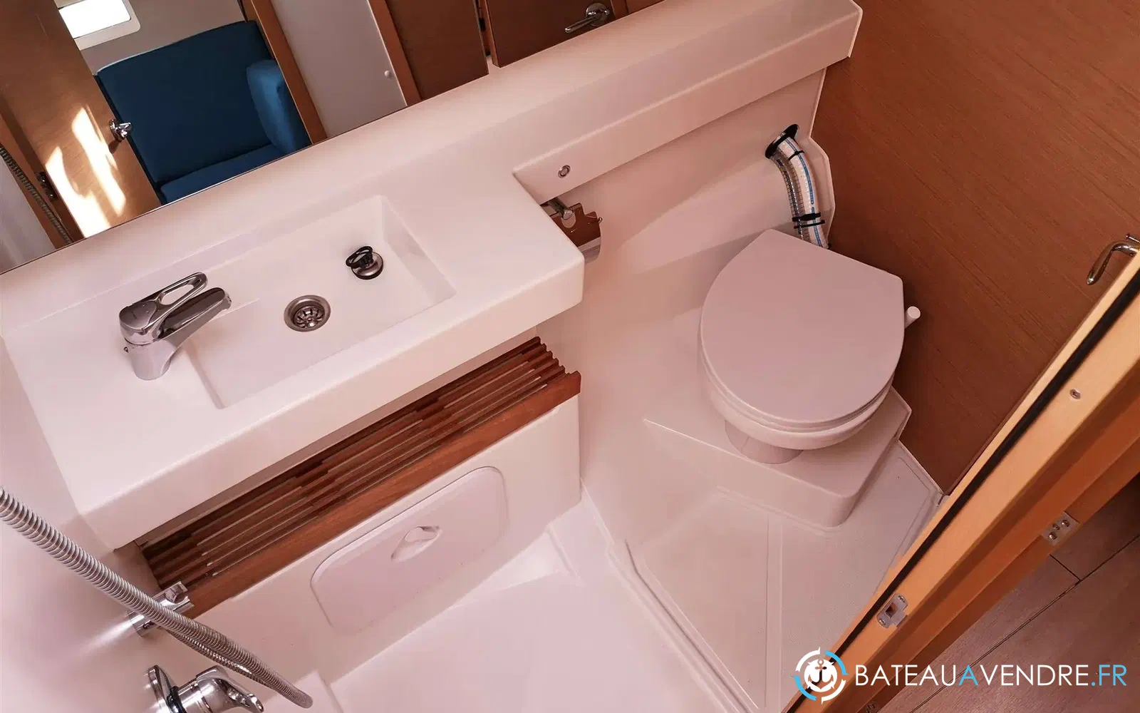 slider 13 Jeanneau Sun Odyssey 440