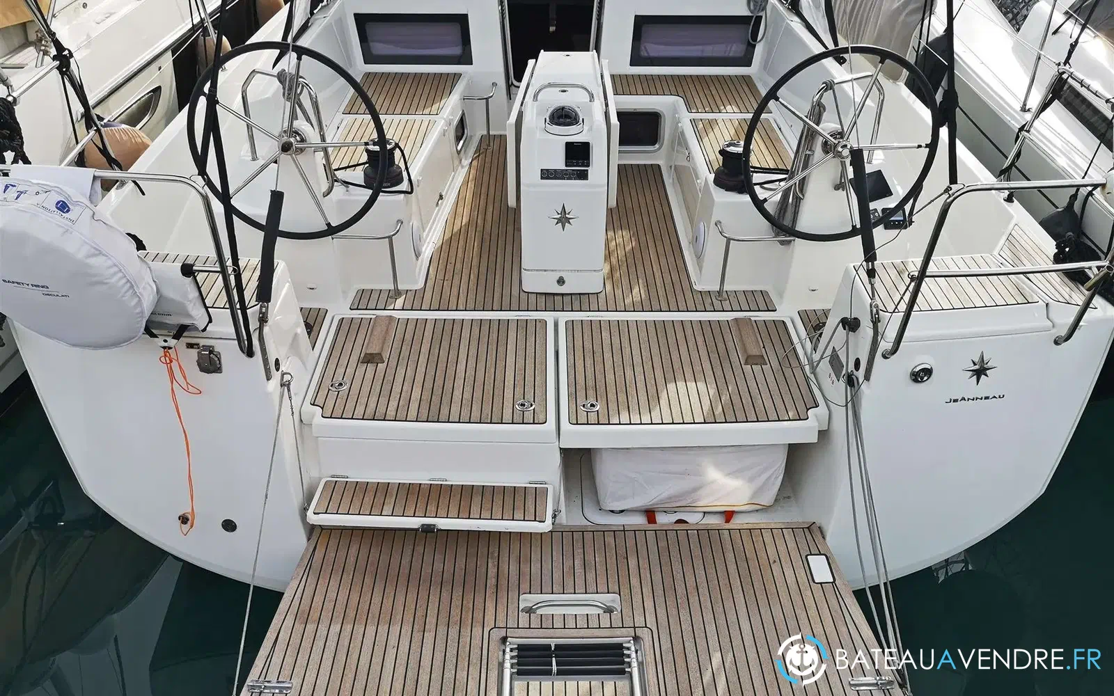 slider 18 Jeanneau Sun Odyssey 440