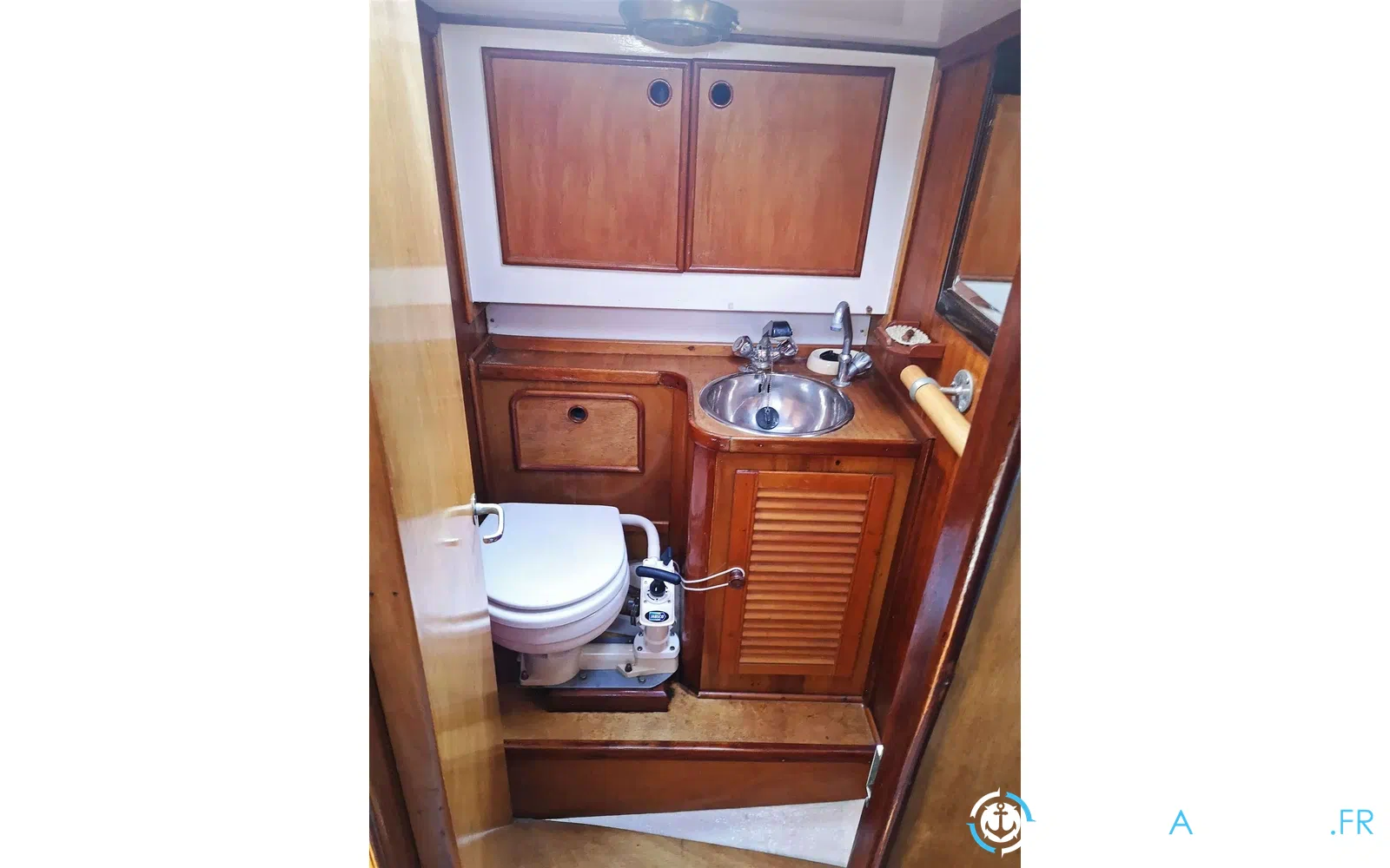 slider 16 Power Marine Manta Koala 34
