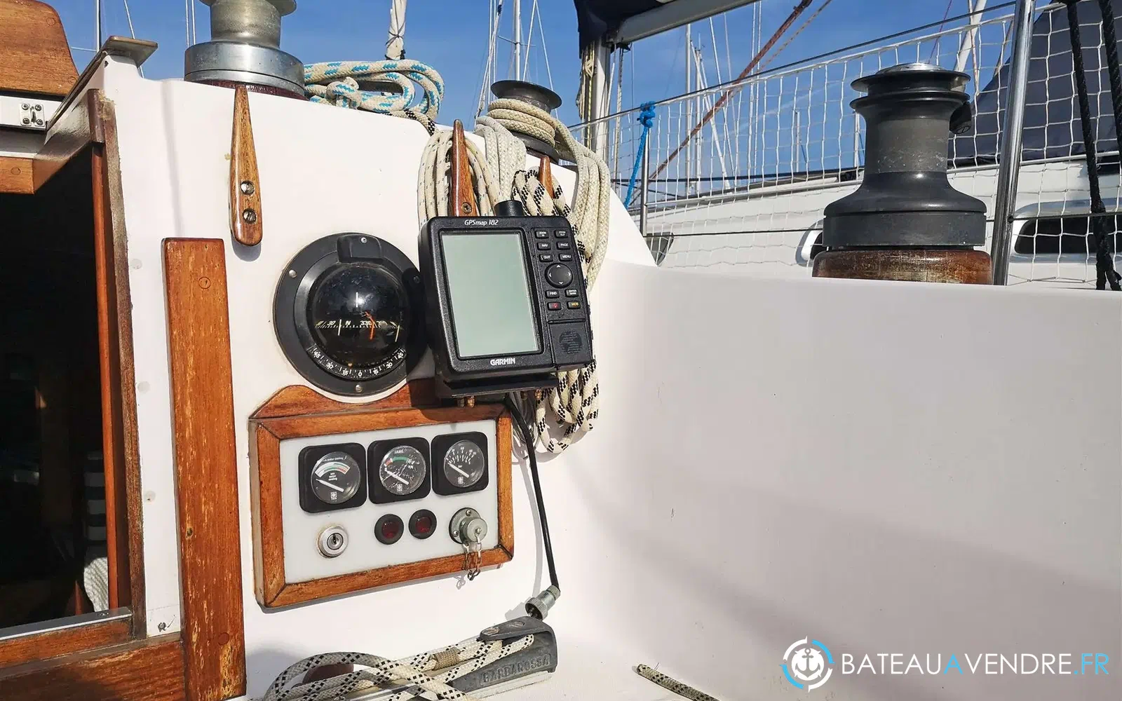 slider 6 Power Marine Manta Koala 34