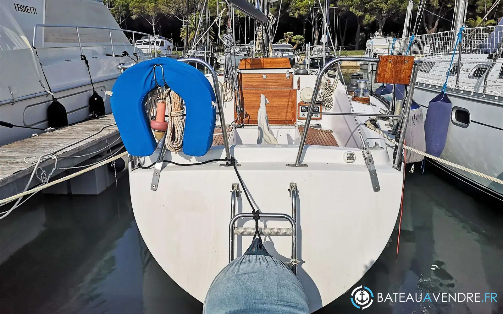 slider 8 Power Marine Manta Koala 34