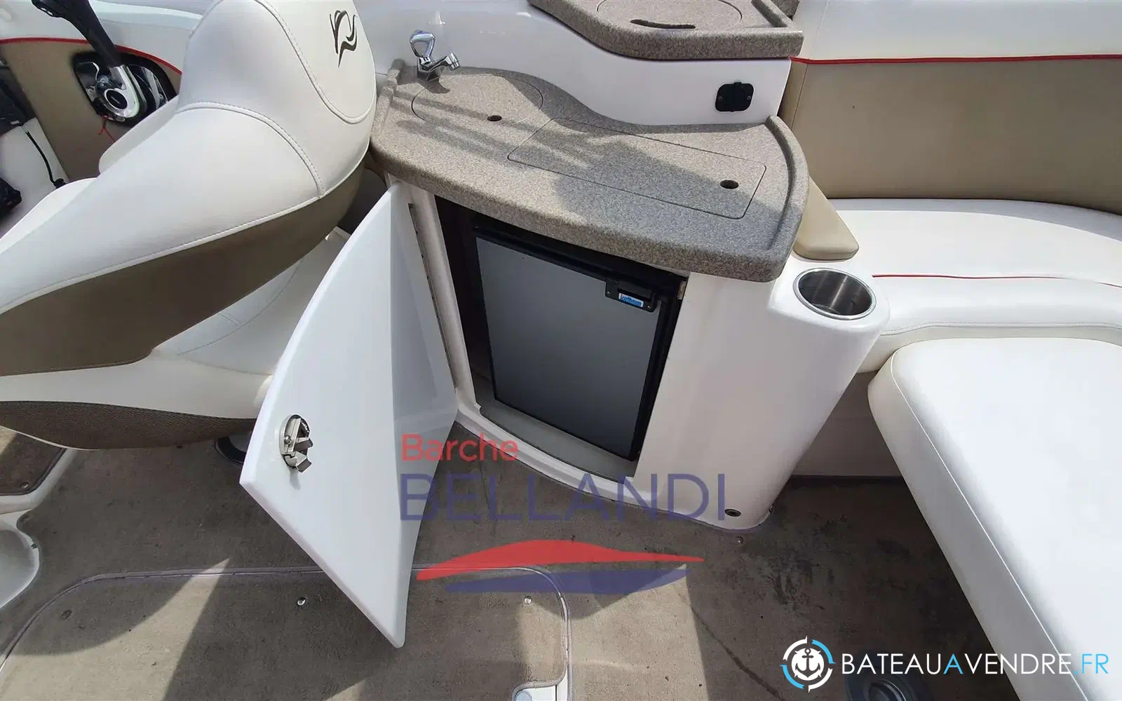 slider 11 Rinker 276 Captiva