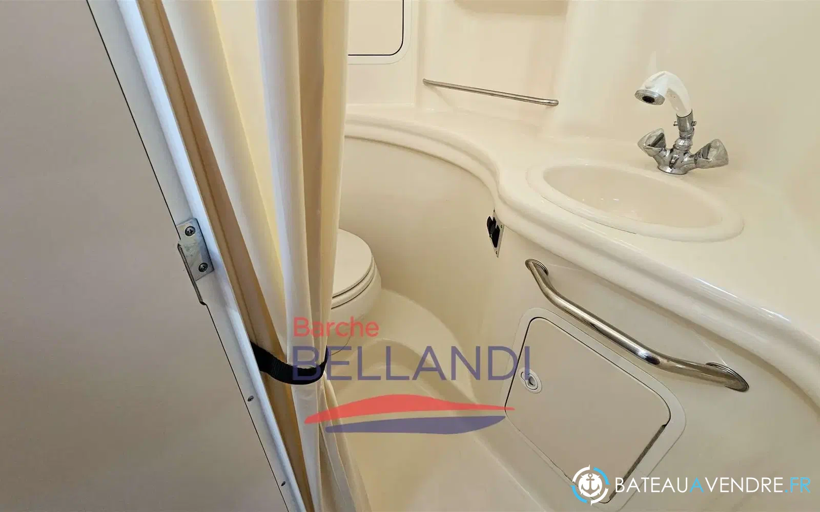 slider 14 Sea Ray 335 Sundancer