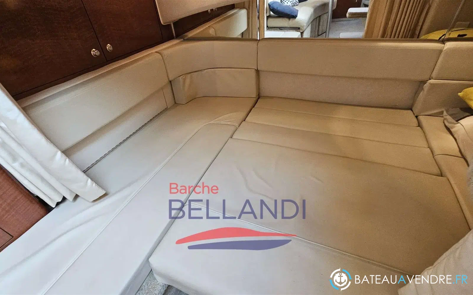 slider 2 Sea Ray 335 Sundancer