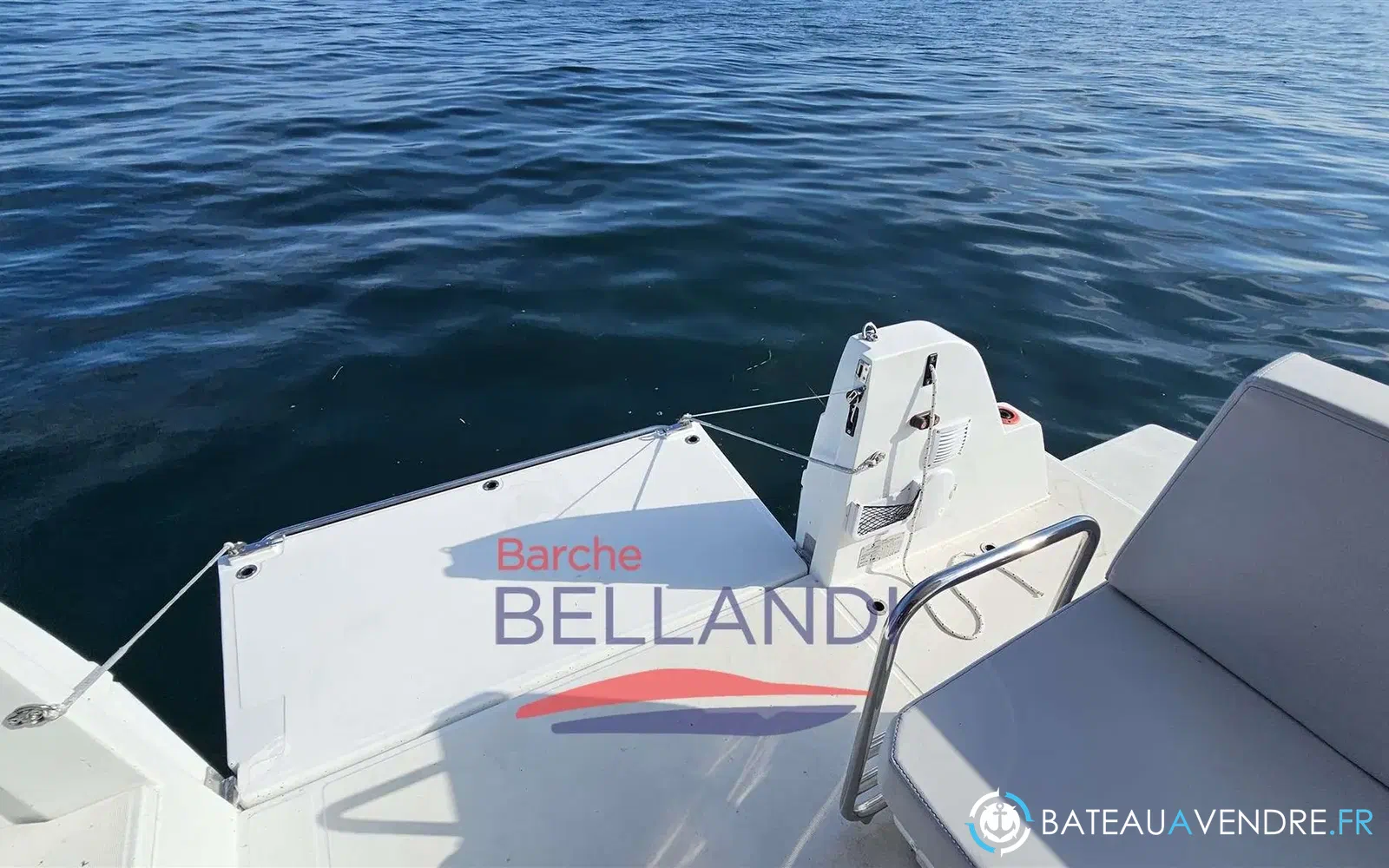 slider 9 Beneteau Antares 11