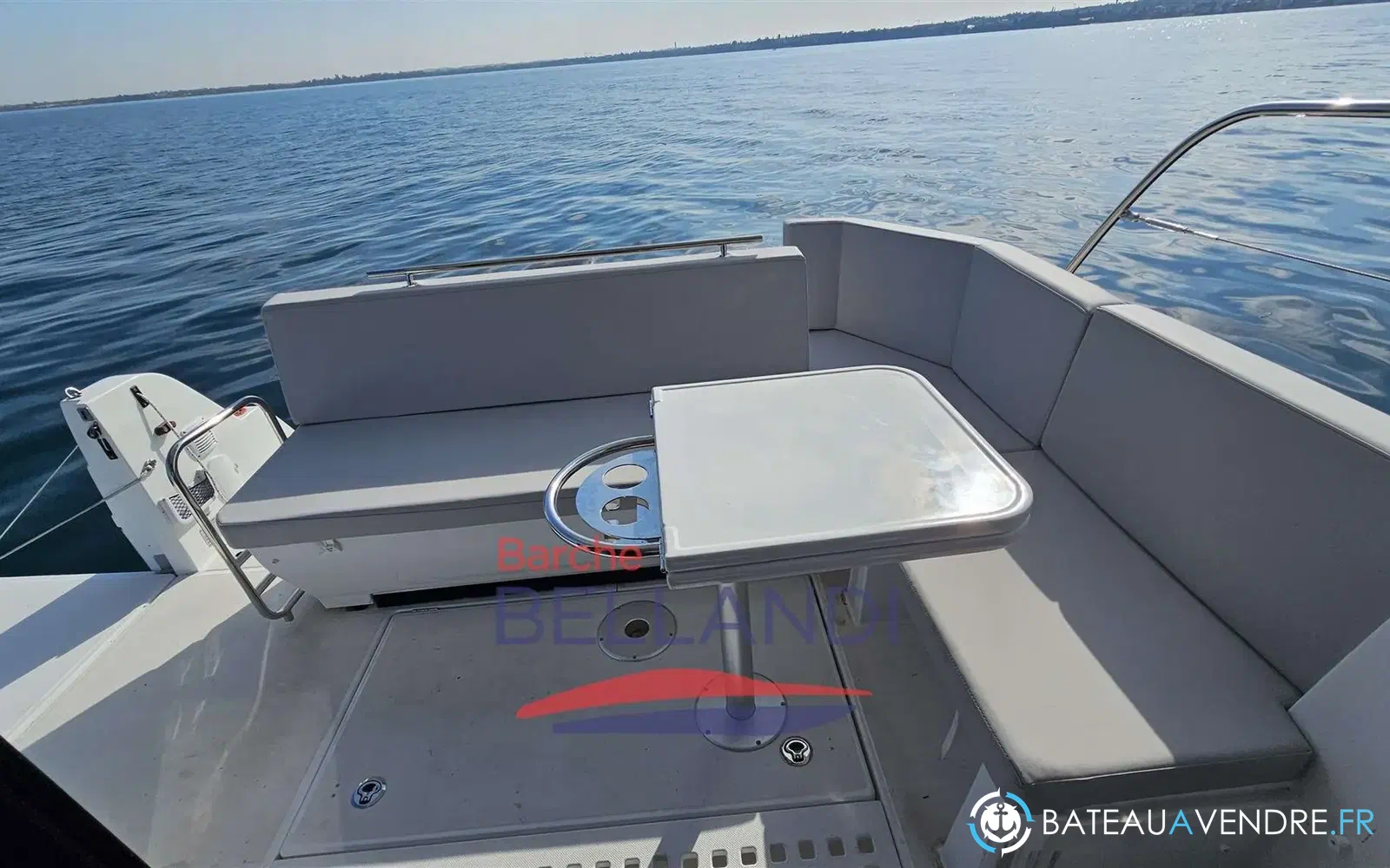 slider 12 Beneteau Antares 11
