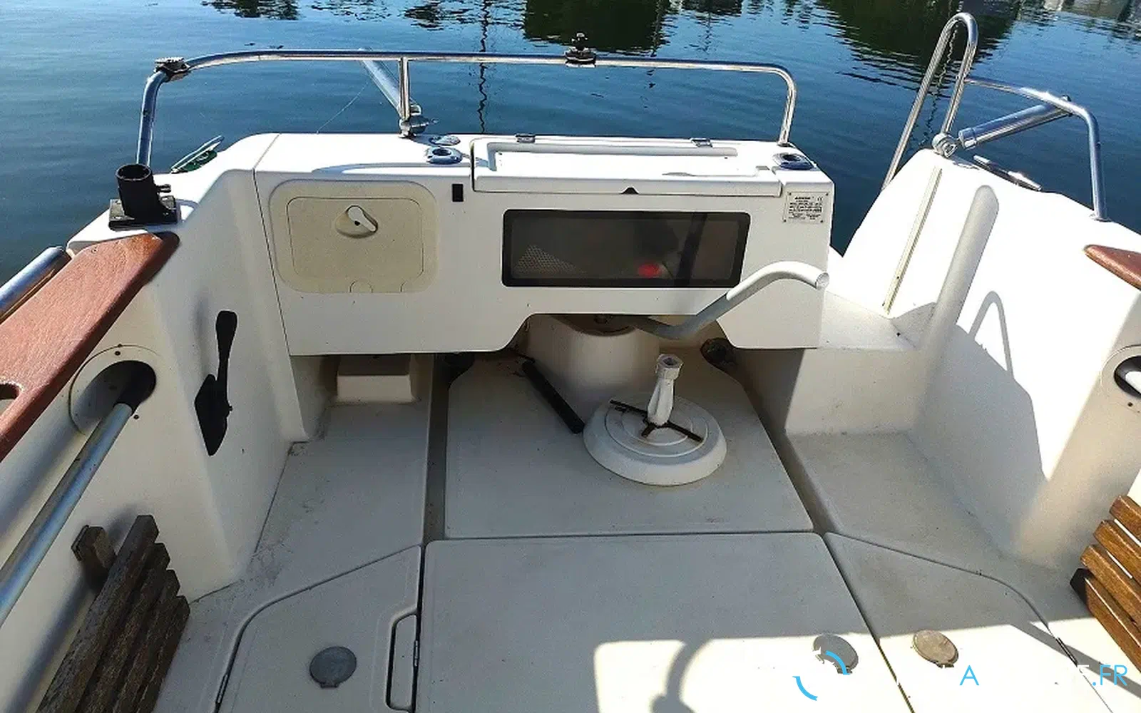 slider 23 Arvor 215