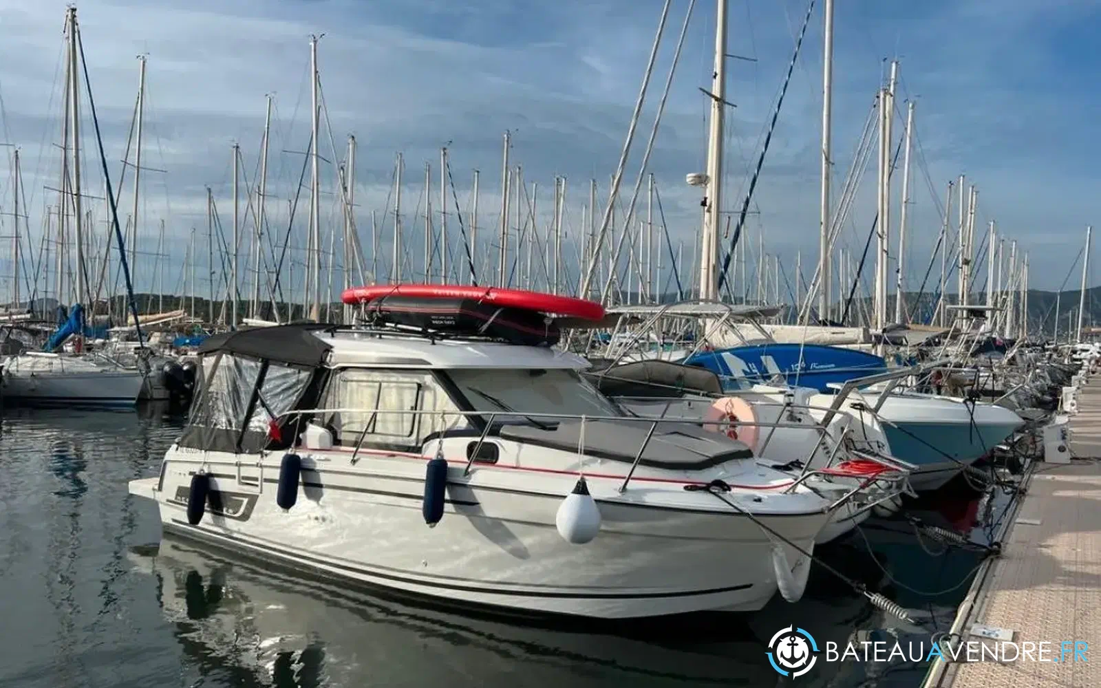 slider 0 Jeanneau Merry Fisher 795 Serie 2