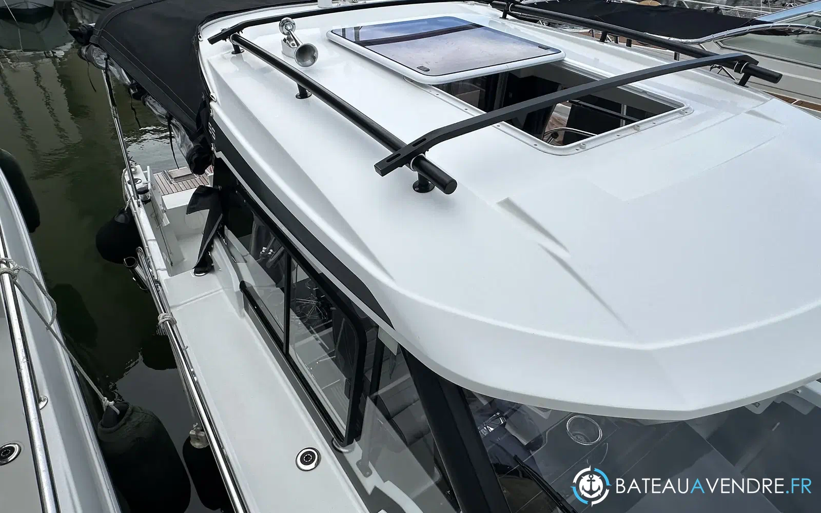slider 4 Jeanneau Merry Fisher 795 Serie 2