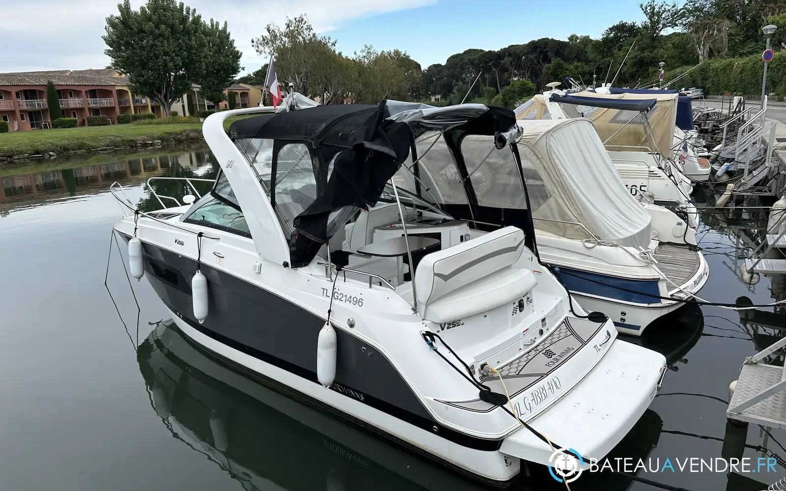 slider 0 Four Winns Vista 255