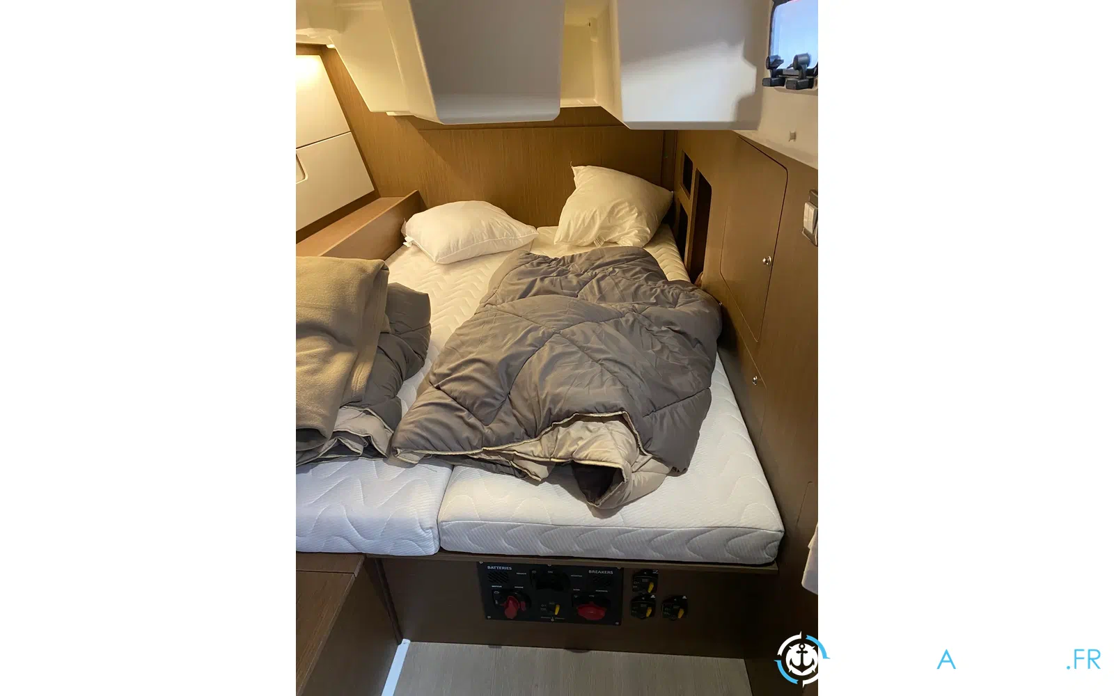 slider 34 Beneteau Oceanis 46.1