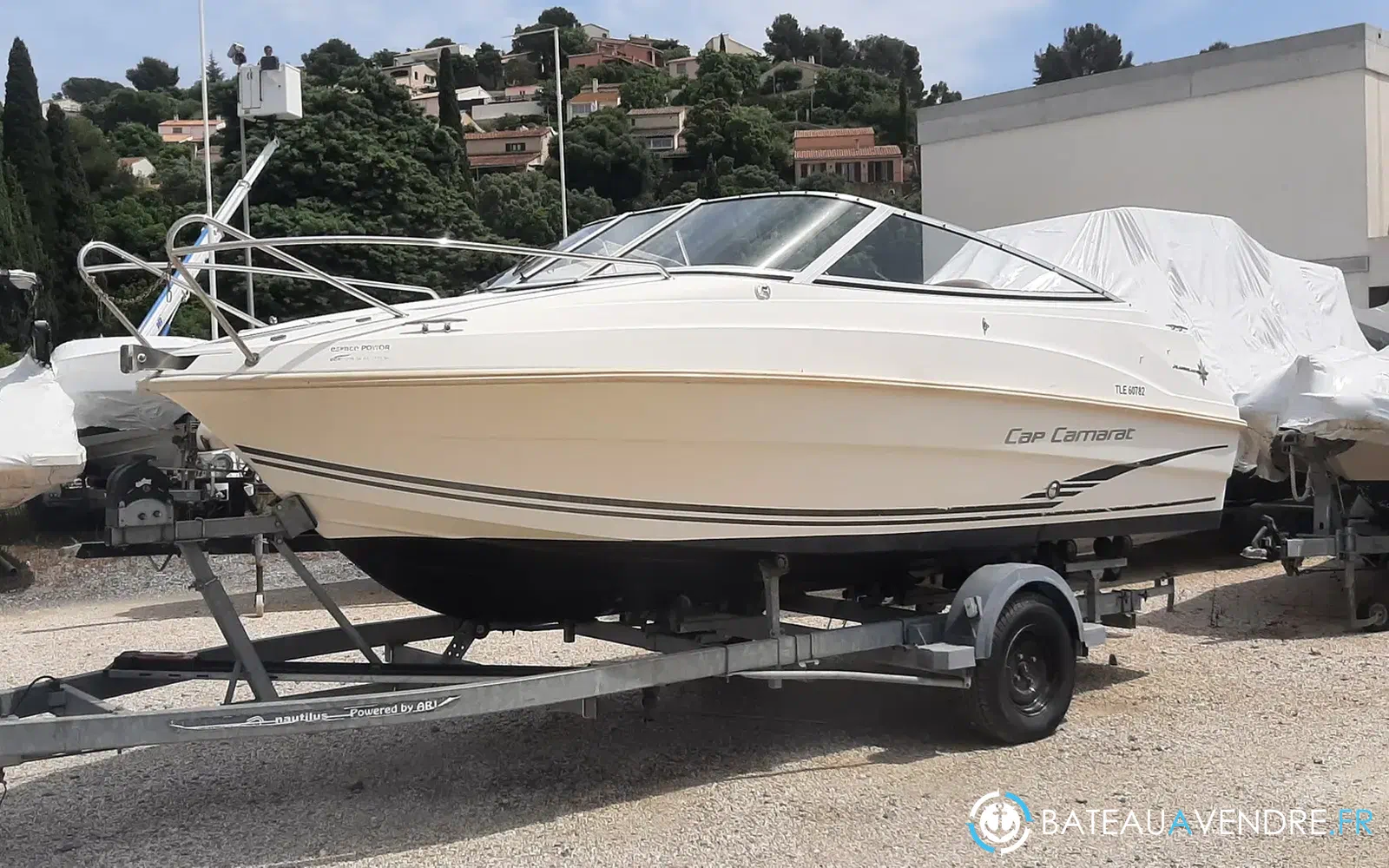 slider 0 Jeanneau Cap Camarat 5.5 DC