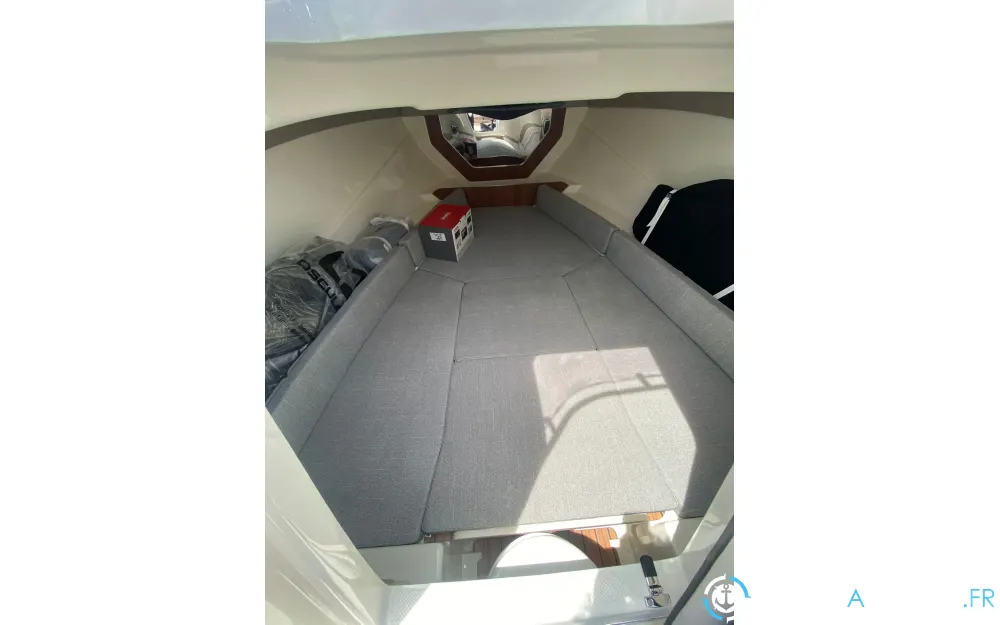 Quicksilver Activ 755 Sundeck  photo 3
