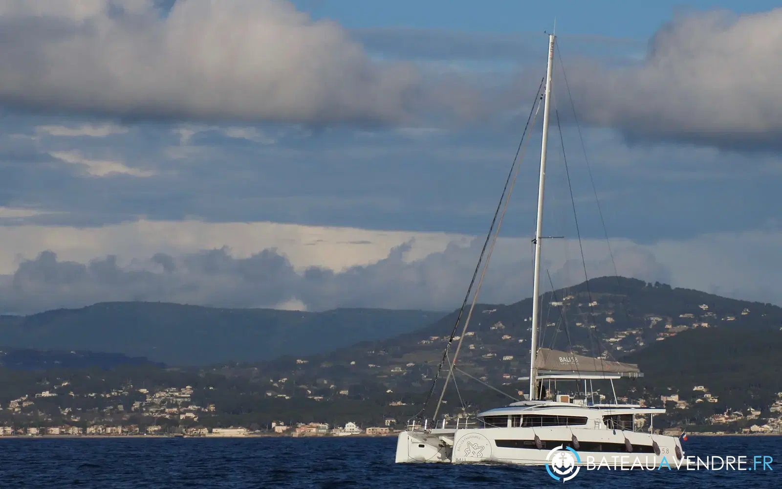 slider 2 Bali Catamarans Bali 5.8