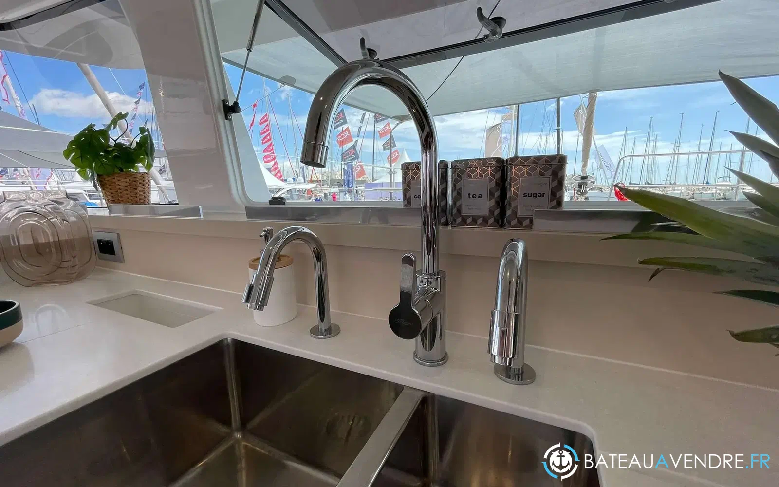 slider 25 Bali Catamarans Bali 4.4