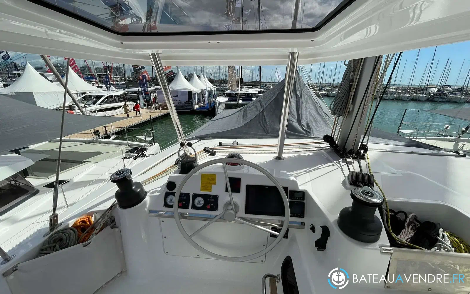 slider 27 Bali Catamarans Bali 4.4