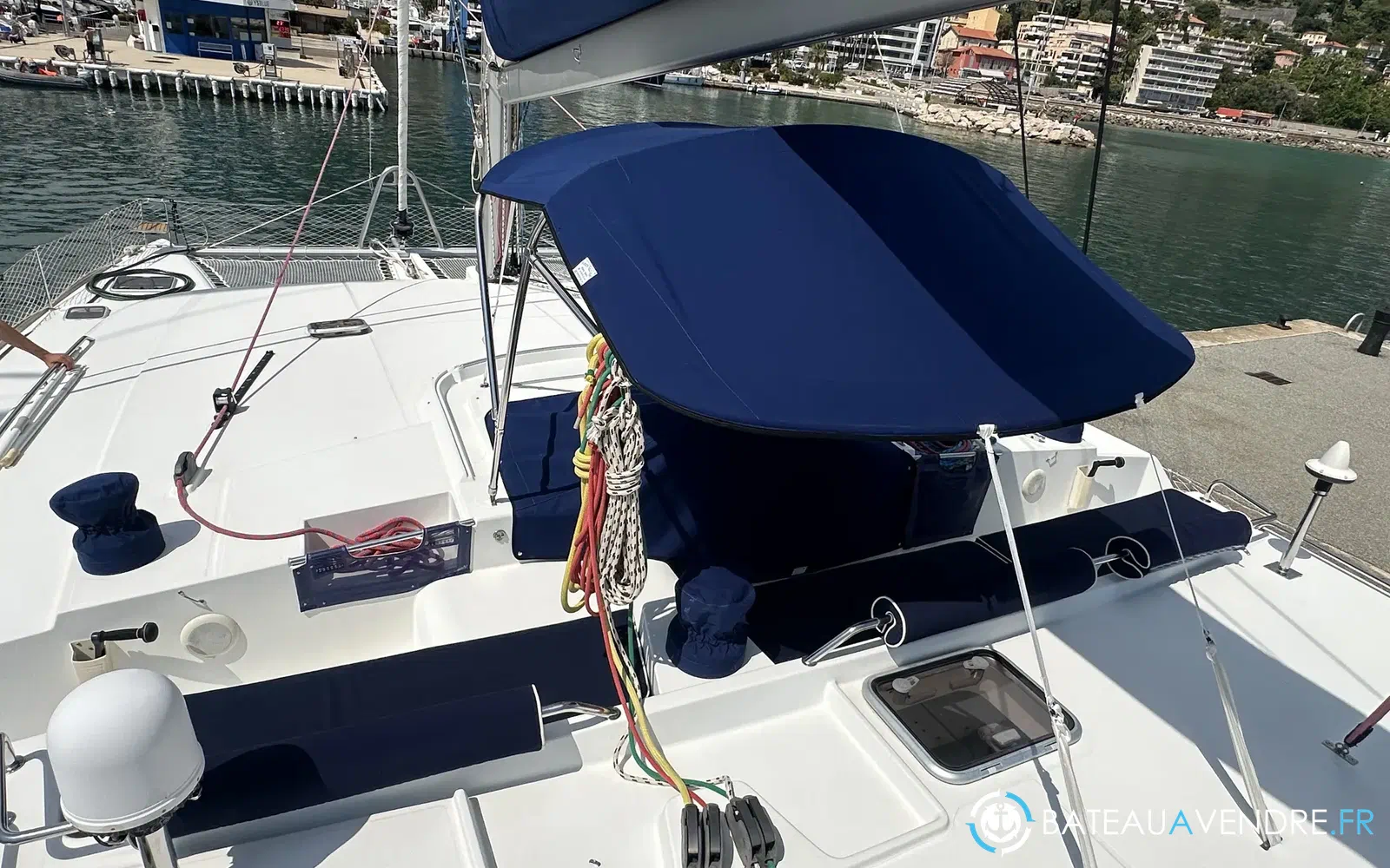 slider 11 Lagoon 500