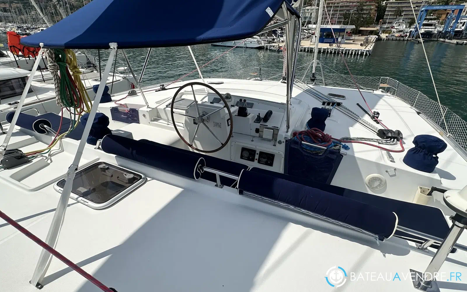 slider 12 Lagoon 500