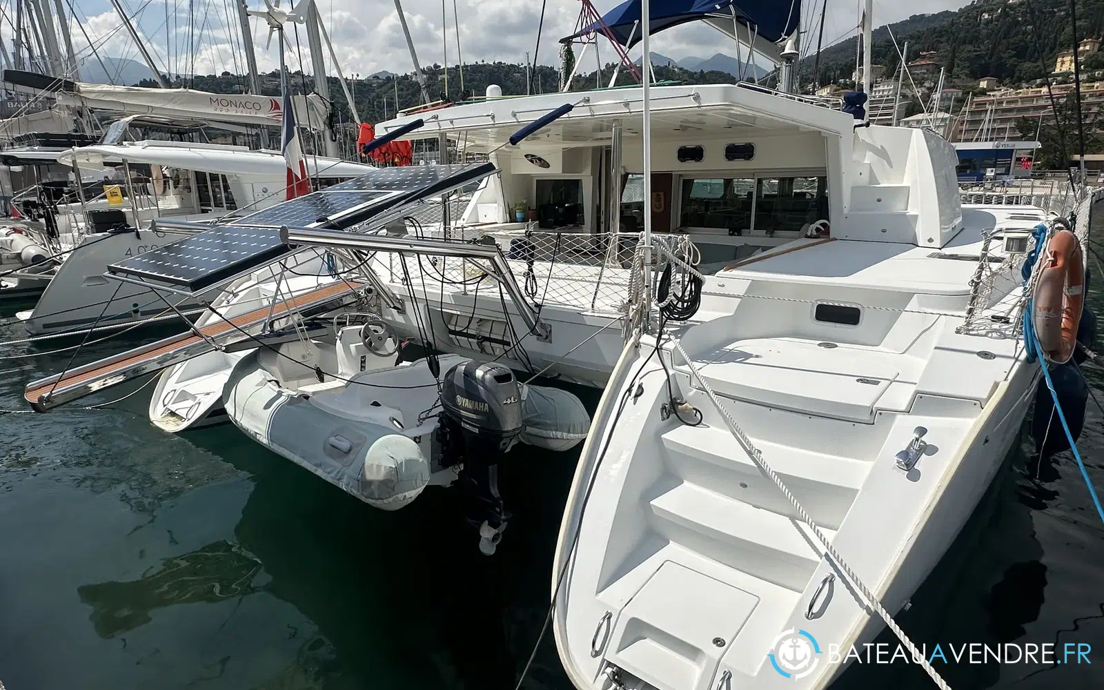 slider 19 Lagoon 500