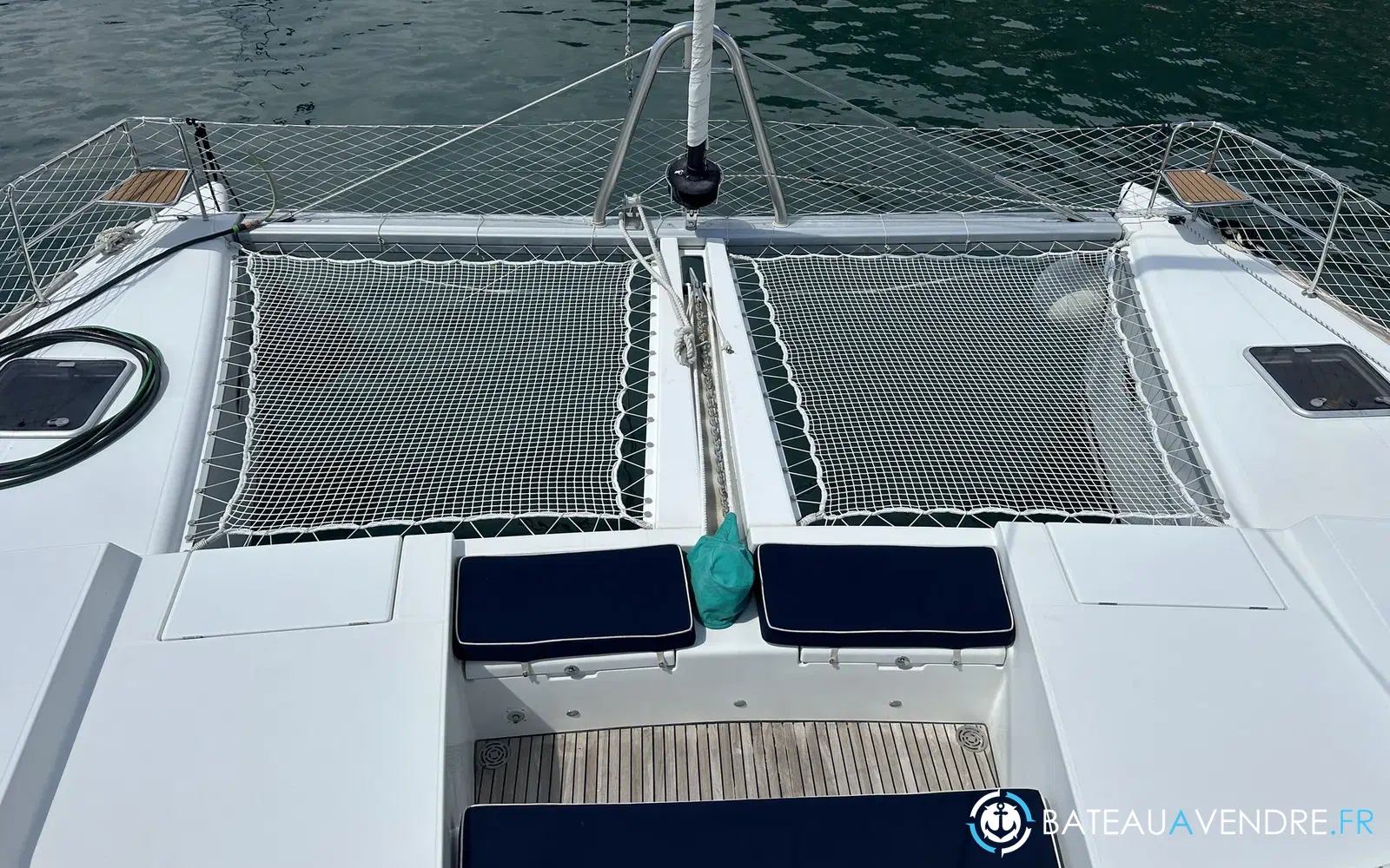 slider 6 Lagoon 500