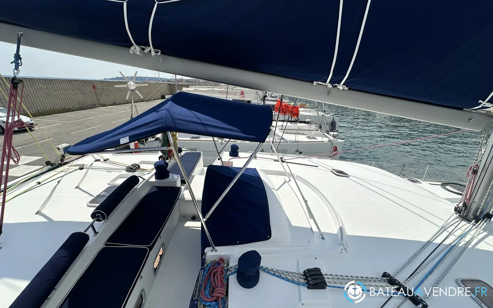 slider 8 Lagoon 500