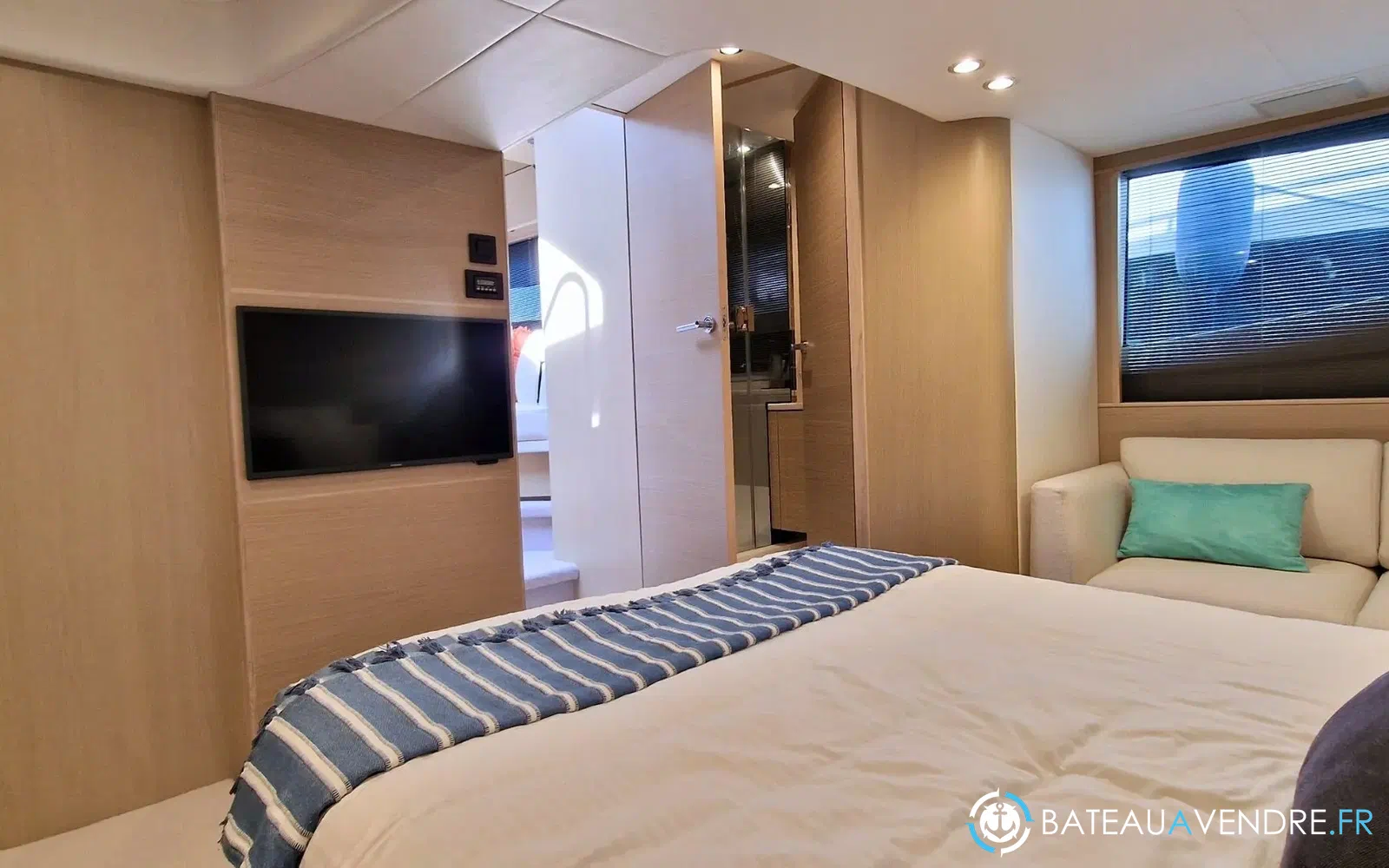 slider 28 Princess V50