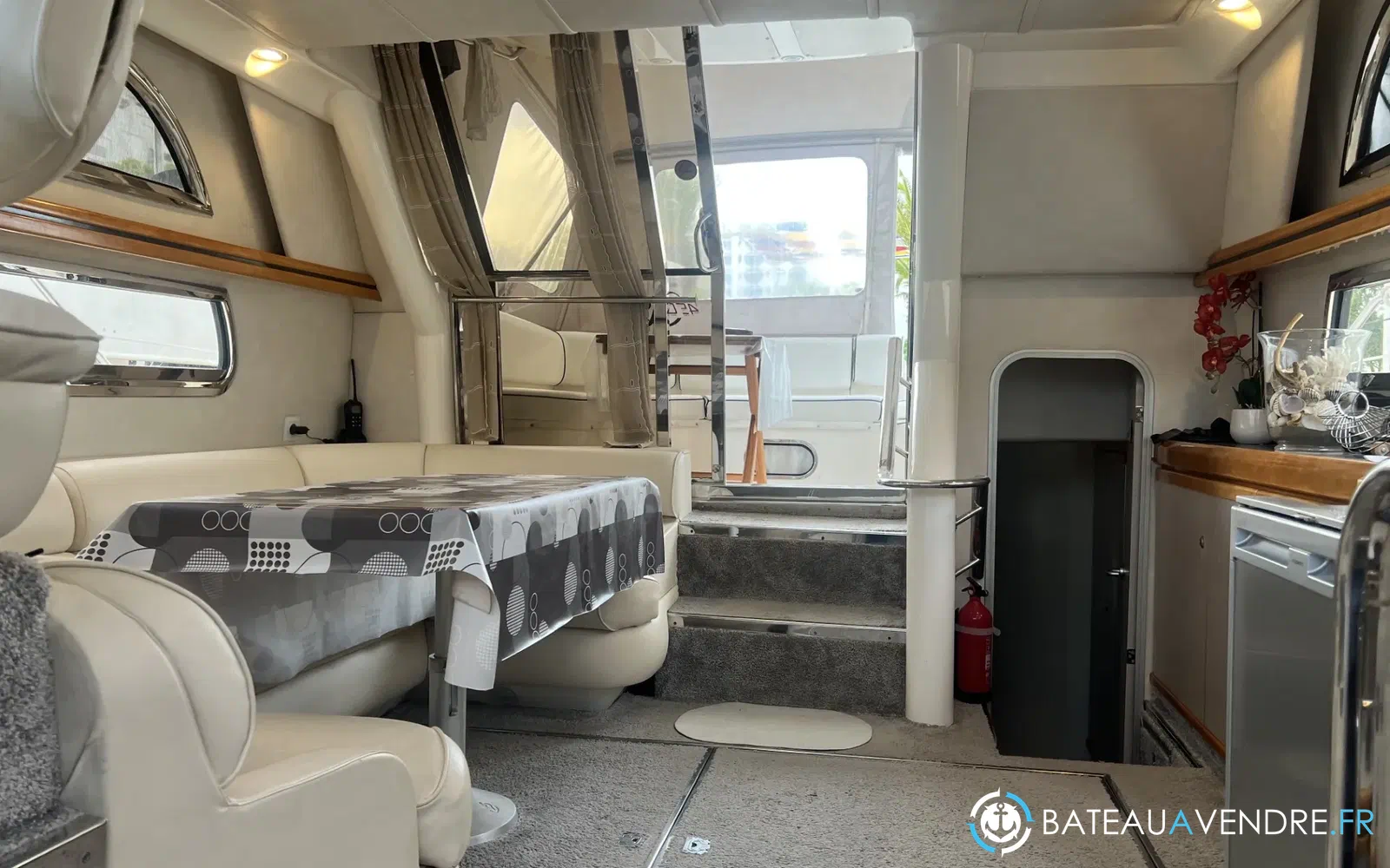 slider 37 Sealine Statesman 450