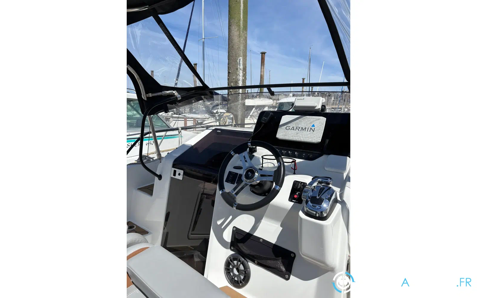 slider 4 Beneteau Flyer 8 SUNdeck