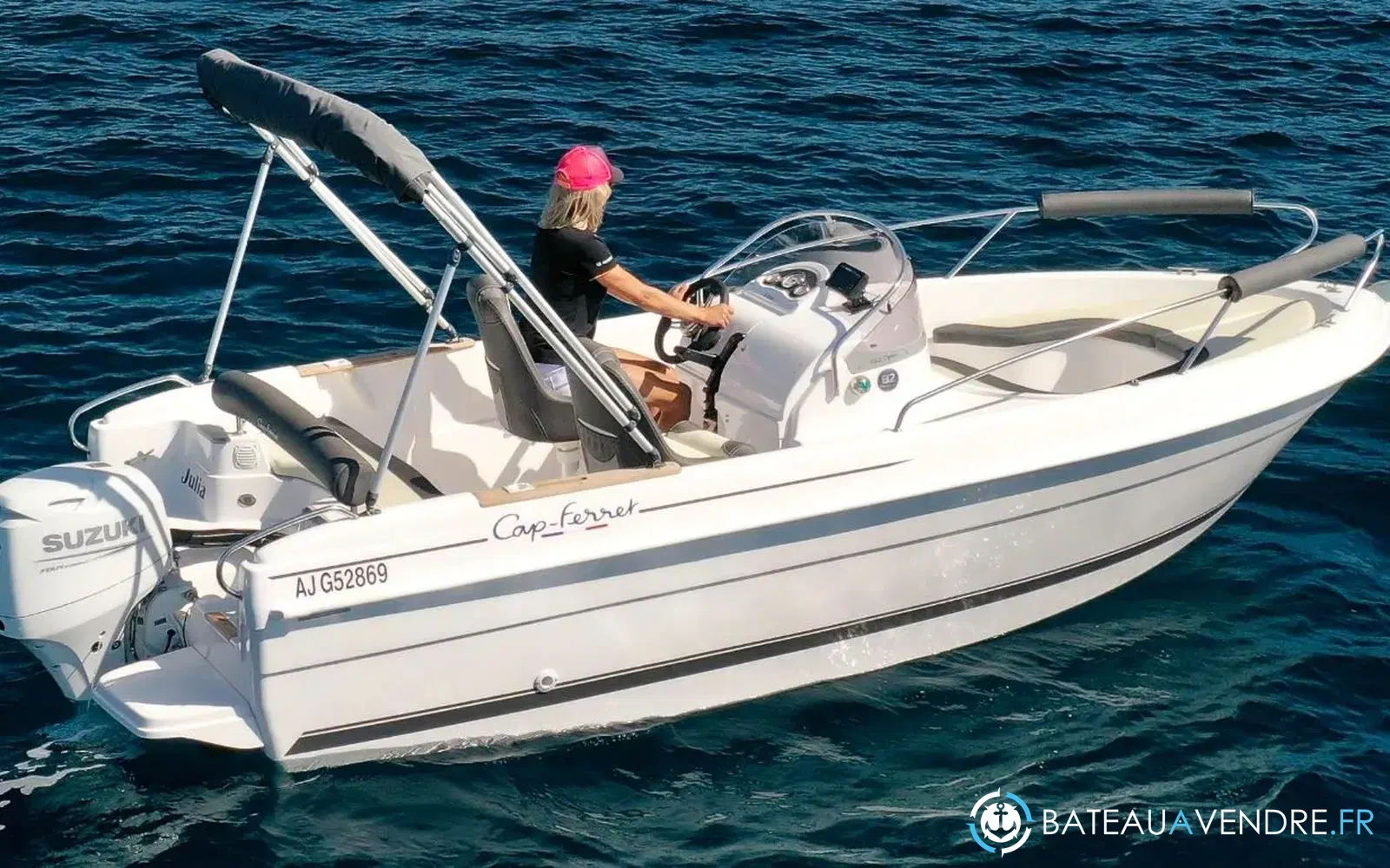 slider 0 B2 Marine 522 Open
