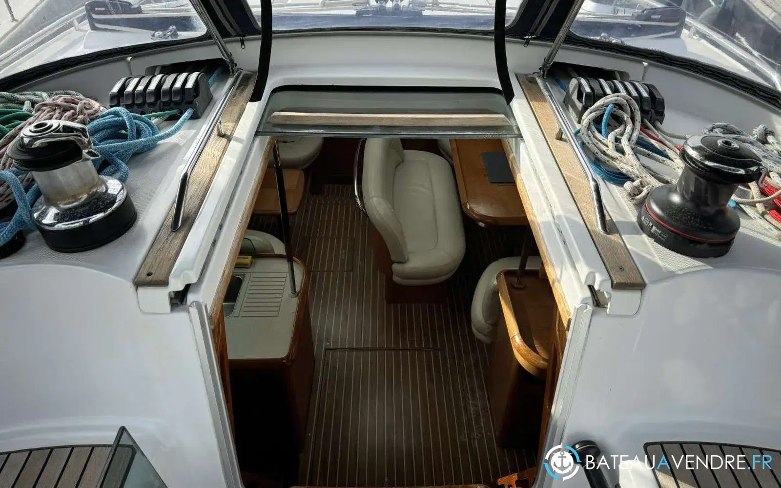 slider 28 Jeanneau Sun Odyssey 54 DS