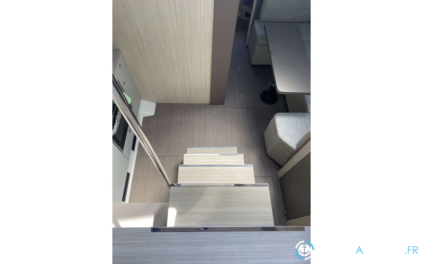 slider 14 Cranchi M 44 Hard Top