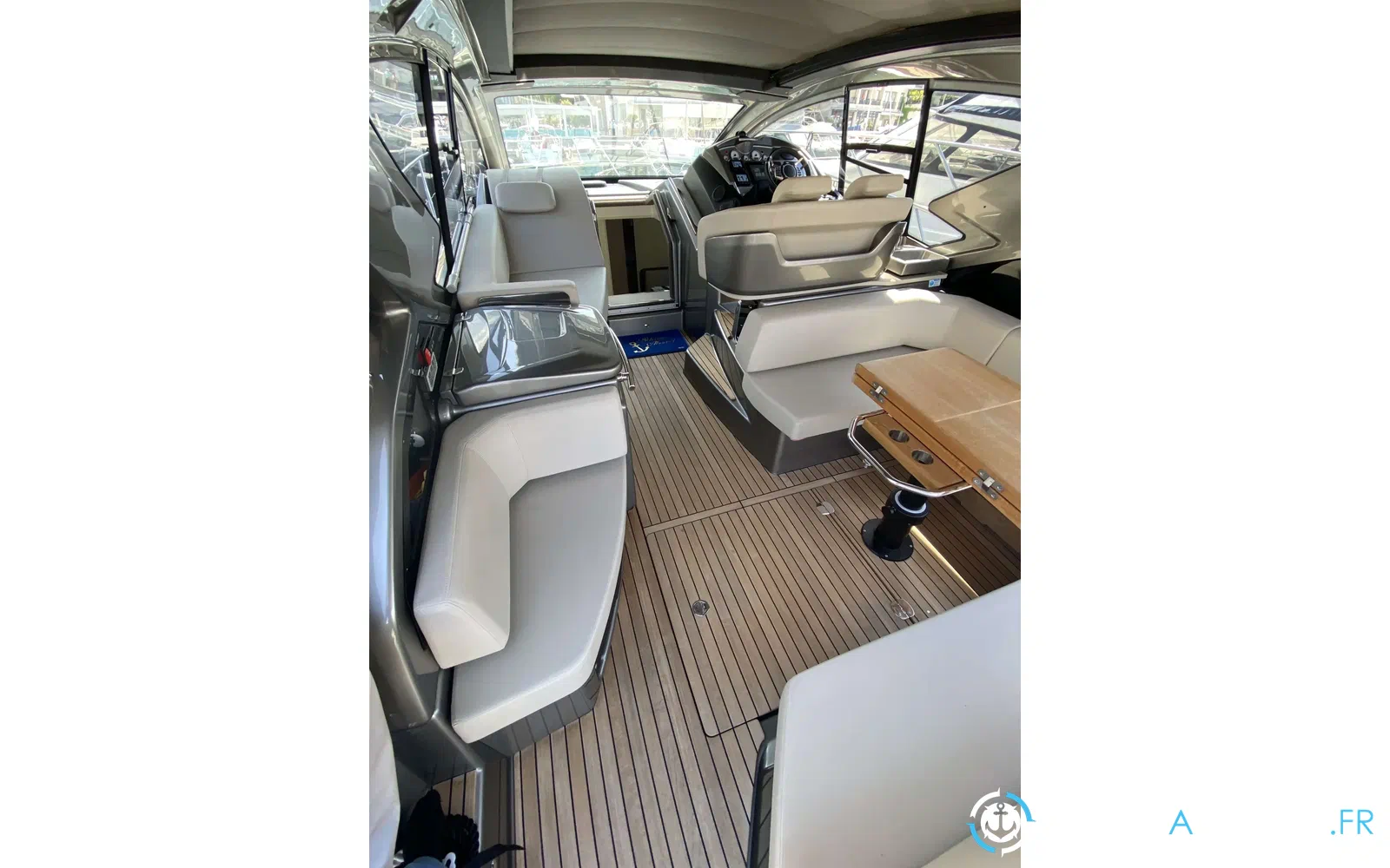 slider 24 Cranchi M 44 Hard Top