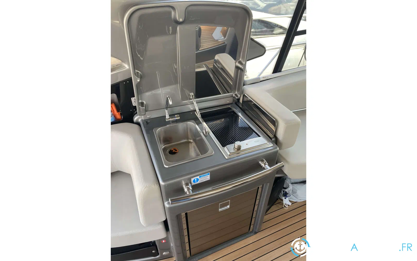 slider 6 Cranchi M 44 Hard Top
