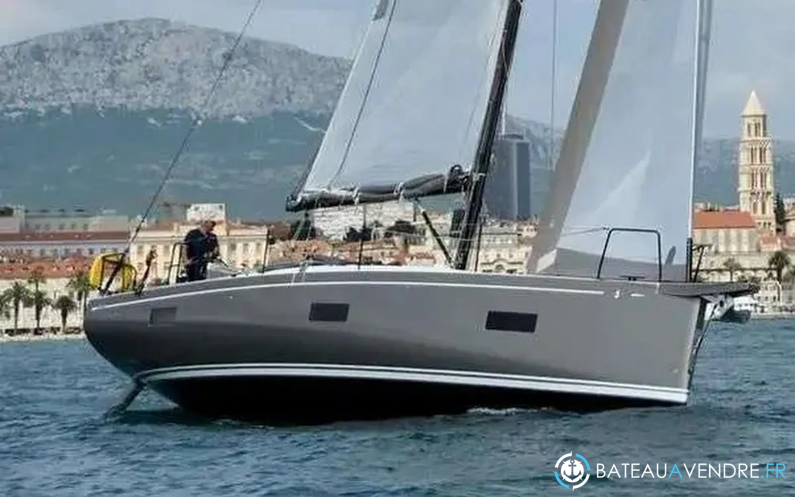 slider 0 Beneteau First 44