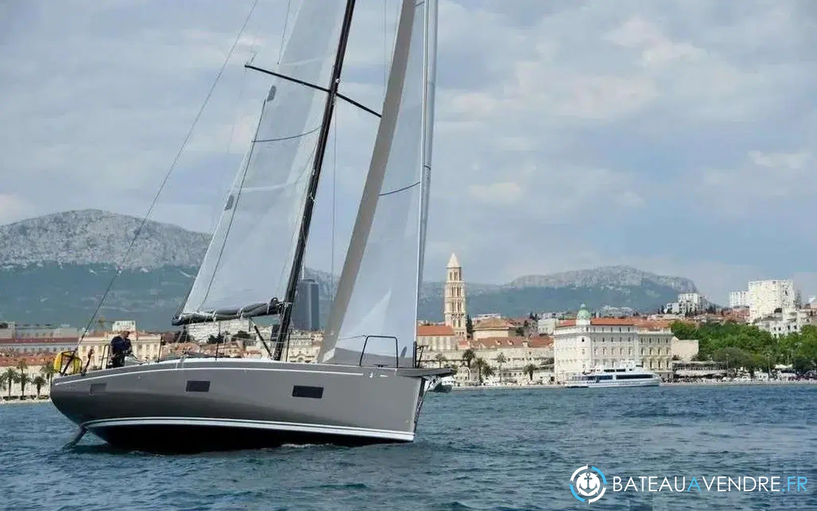 slider 3 Beneteau First 44