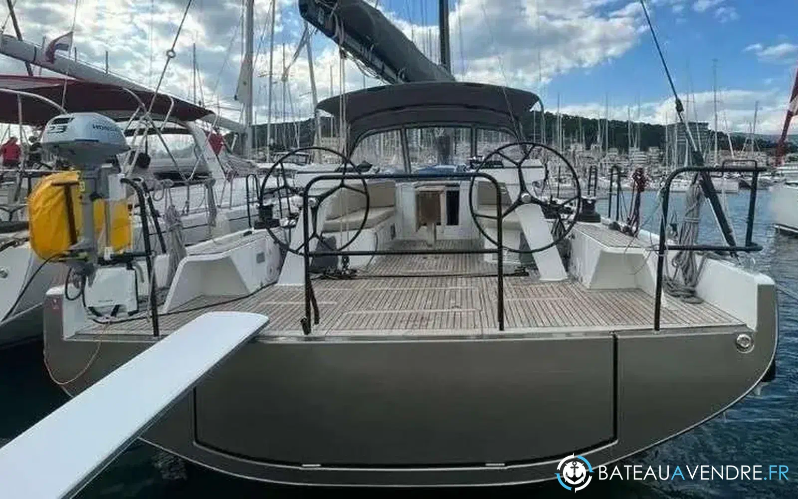 slider 5 Beneteau First 44