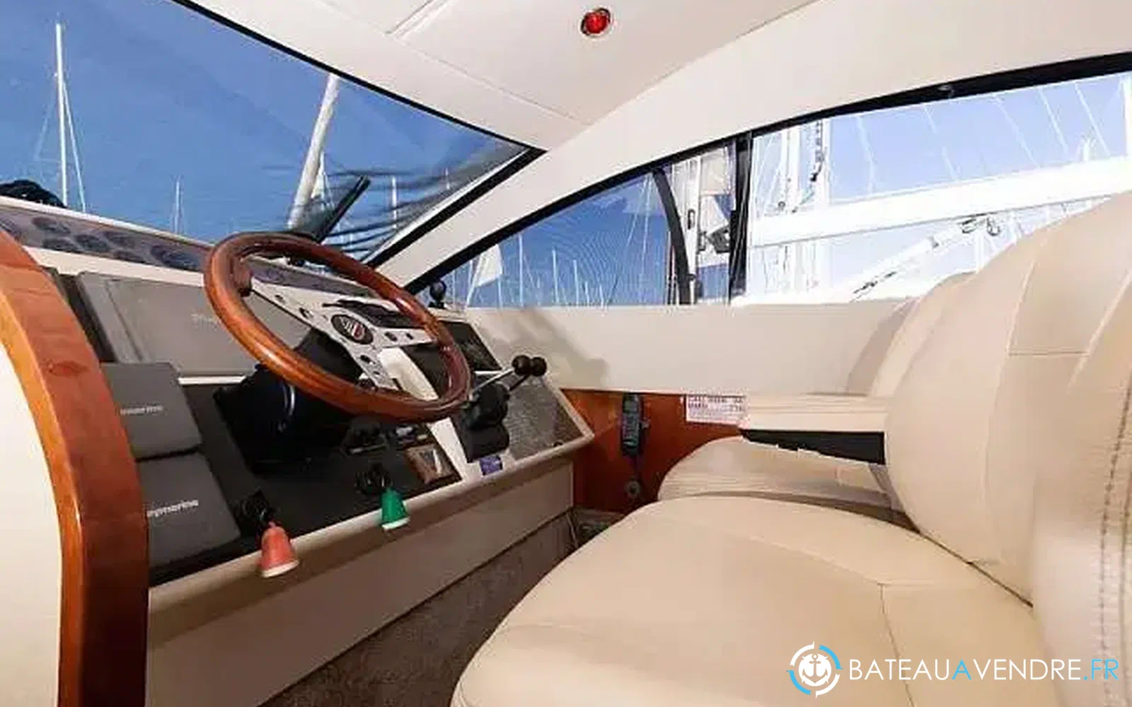 slider 20 Fairline Phantom 50