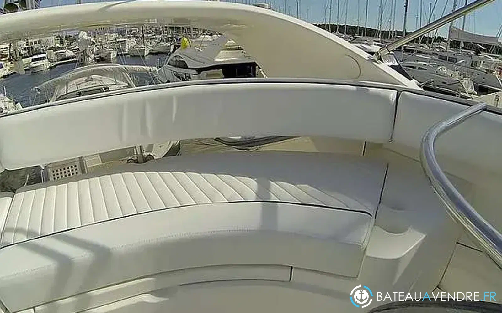 slider 26 Fairline Phantom 50