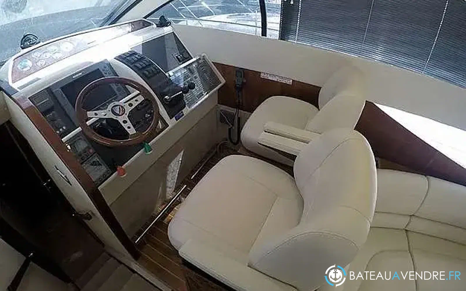 slider 27 Fairline Phantom 50