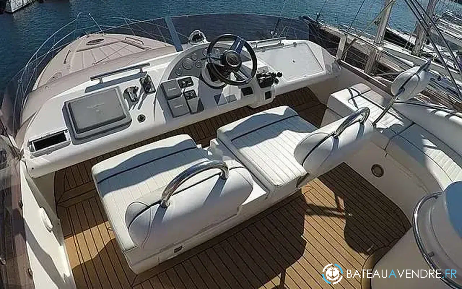 slider 29 Fairline Phantom 50